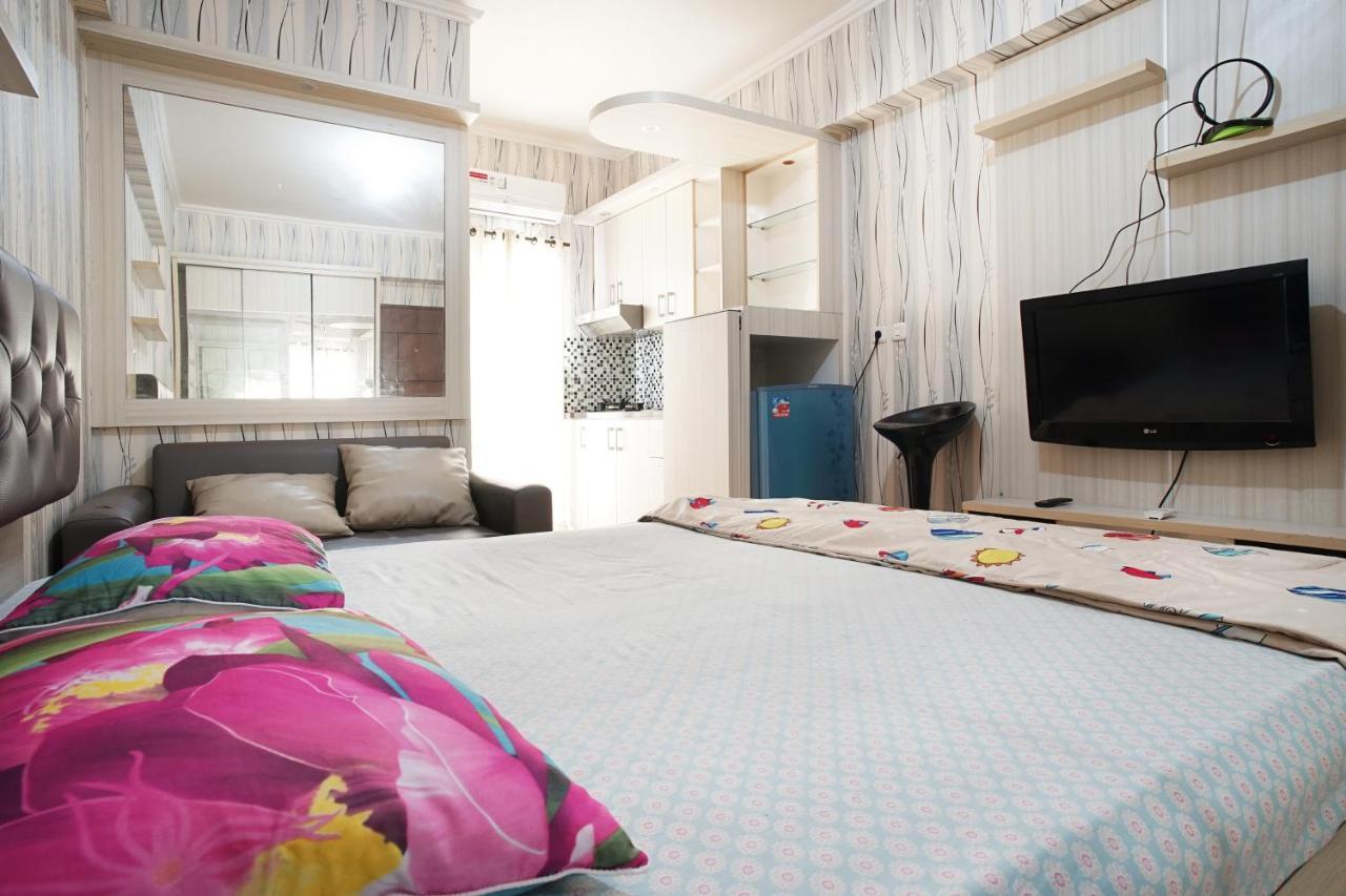 Planet Room Kemang View Bekasi Exteriér fotografie